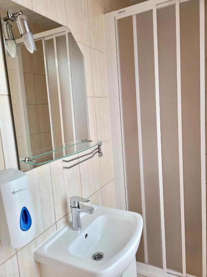 Orka Wakacje Dzwirzyno Luaran gambar